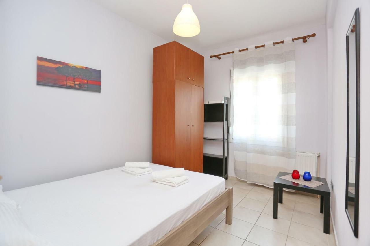 Pantheon City Center Studio Apartment Tesalonika Bagian luar foto